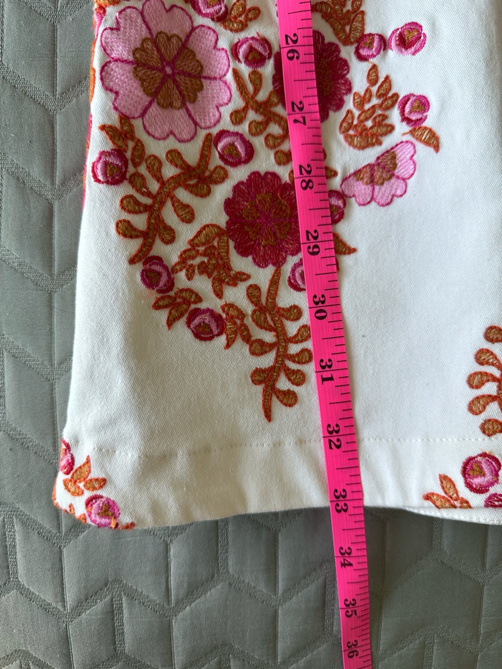 Avec Les Filles White Mini Dress with Pink & Red Floral Embroidery - Picture 7 of 8